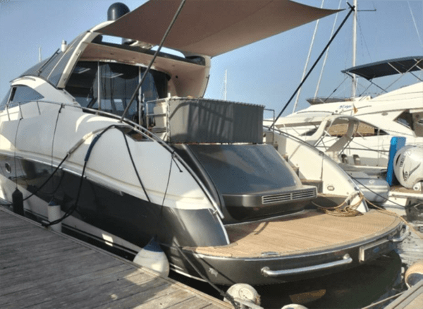 AB Yachts  68